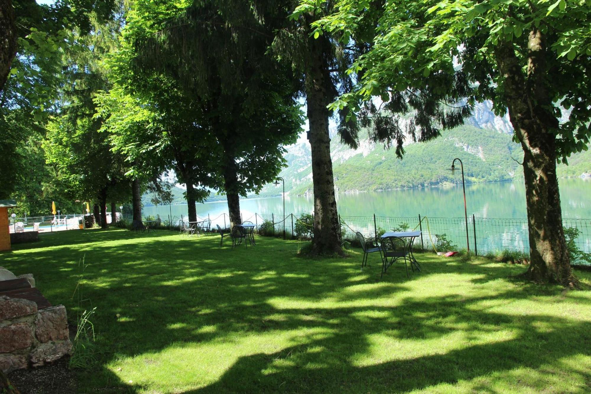 Lago Park Hotel Molveno Kültér fotó
