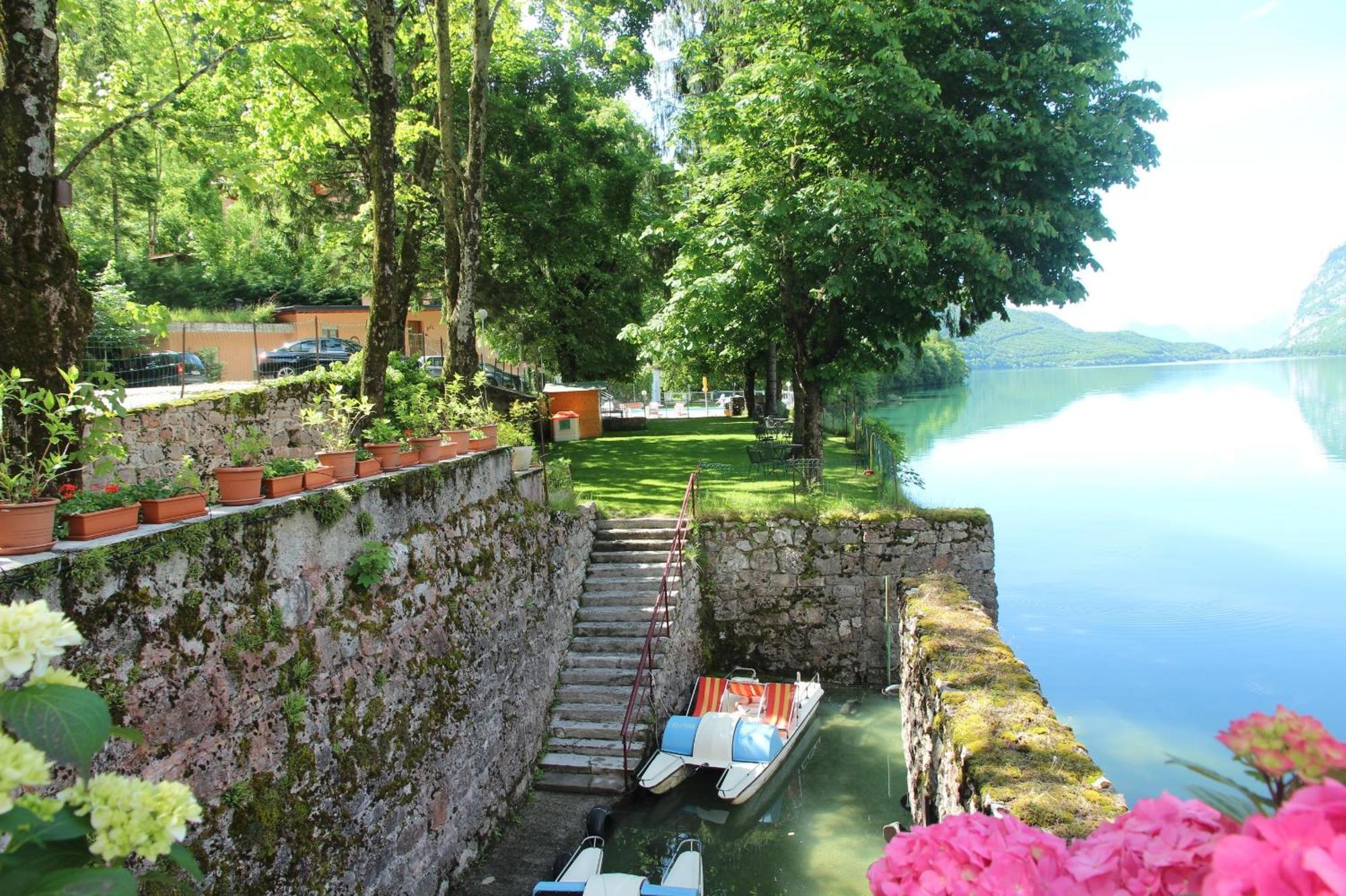 Lago Park Hotel Molveno Kültér fotó