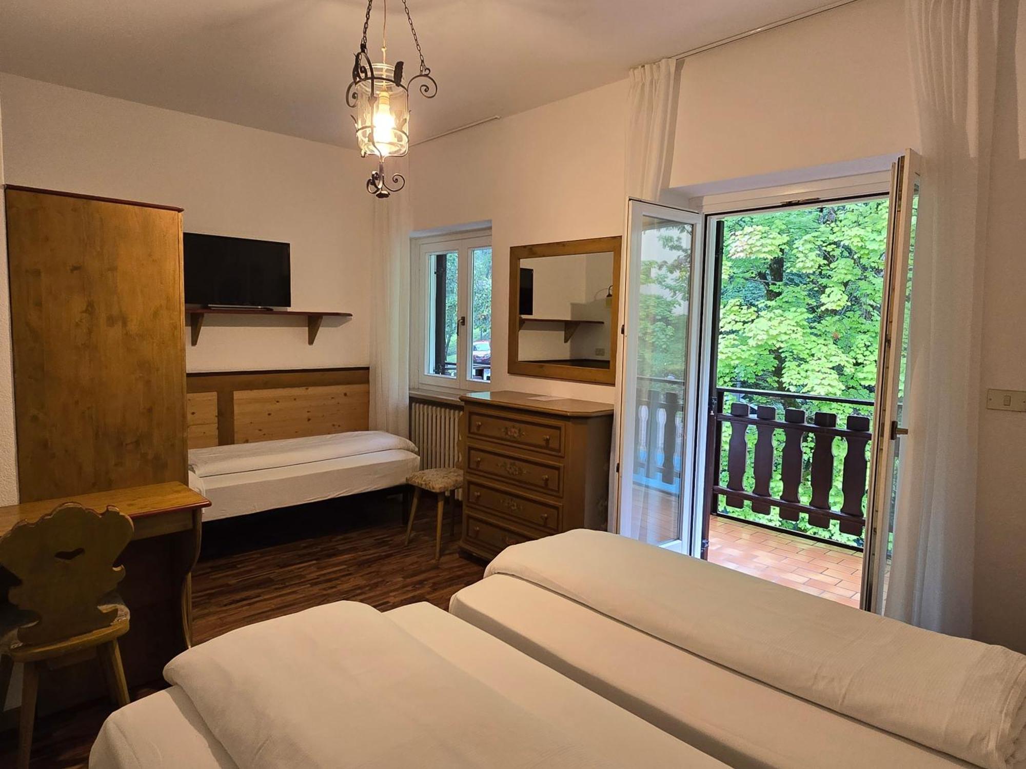 Lago Park Hotel Molveno Kültér fotó