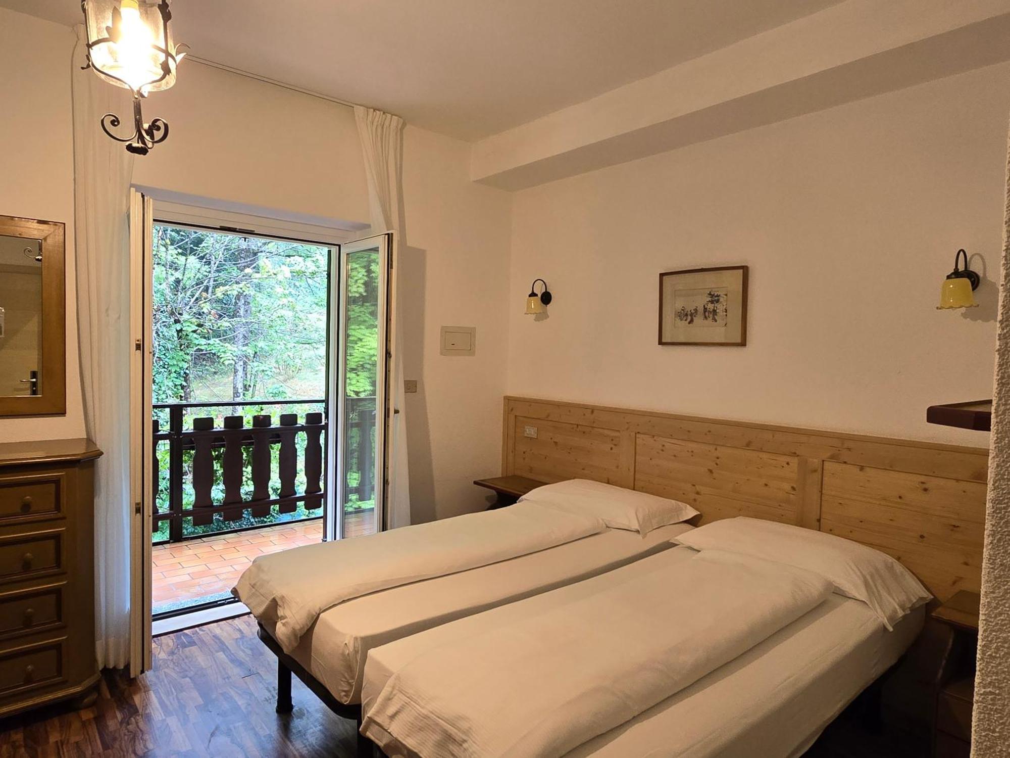 Lago Park Hotel Molveno Kültér fotó