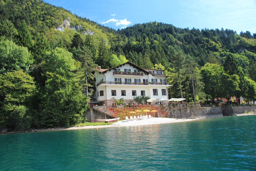 Lago Park Hotel Molveno Kültér fotó