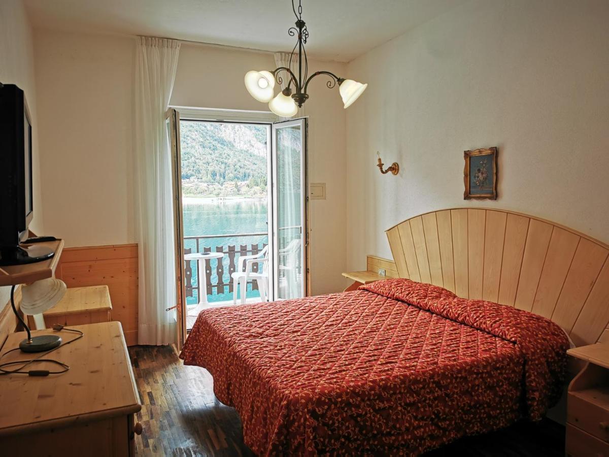 Lago Park Hotel Molveno Kültér fotó